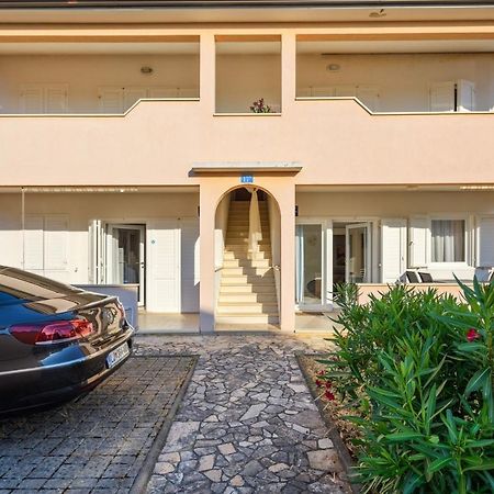 Lucrezia House With Apartments Lovrečica المظهر الخارجي الصورة
