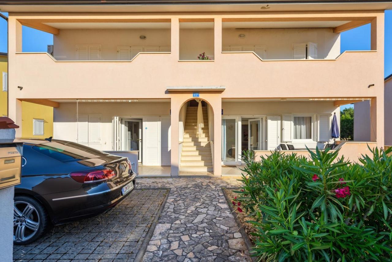Lucrezia House With Apartments Lovrečica المظهر الخارجي الصورة