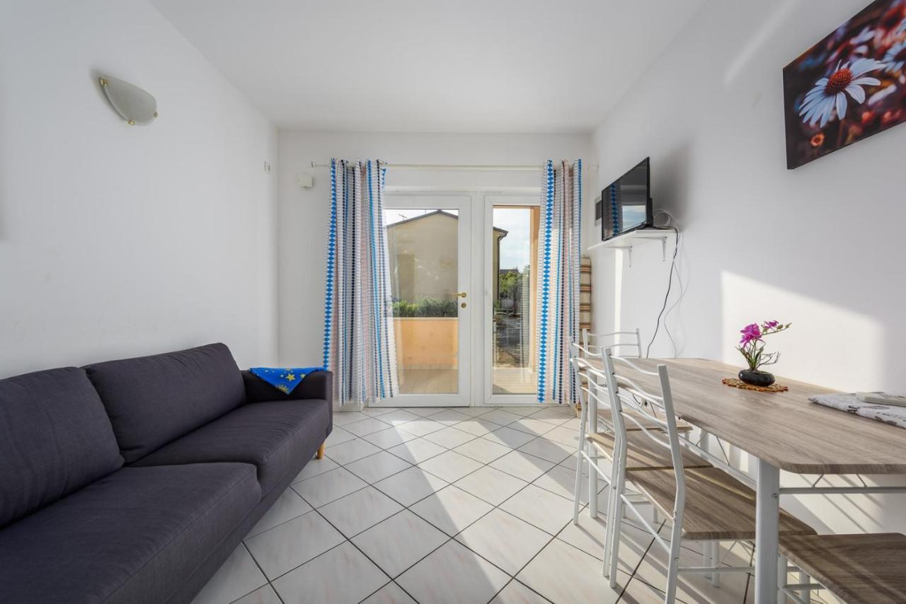Lucrezia House With Apartments Lovrečica المظهر الخارجي الصورة
