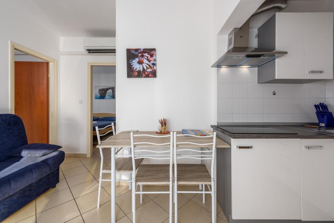 Lucrezia House With Apartments Lovrečica المظهر الخارجي الصورة