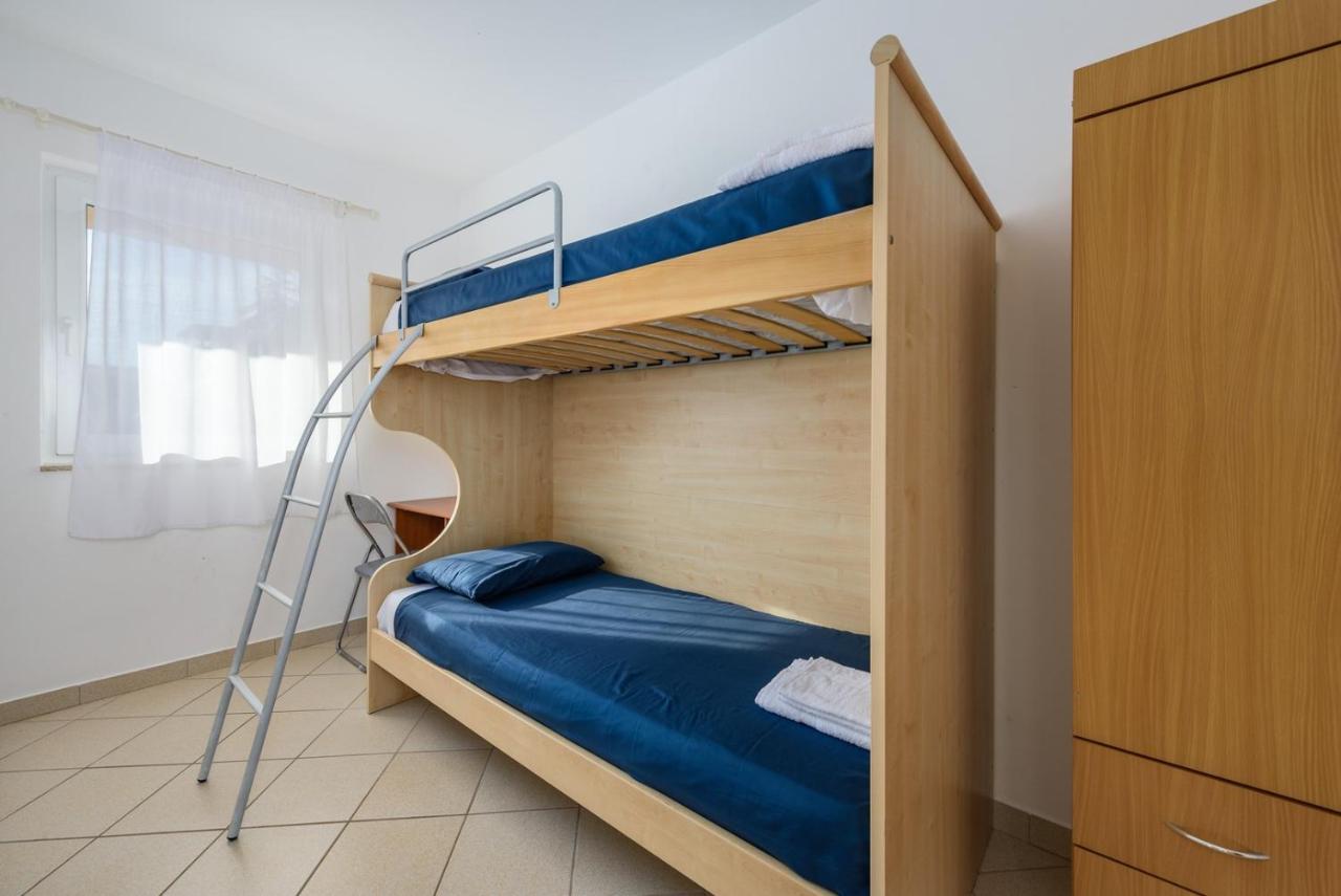 Lucrezia House With Apartments Lovrečica المظهر الخارجي الصورة