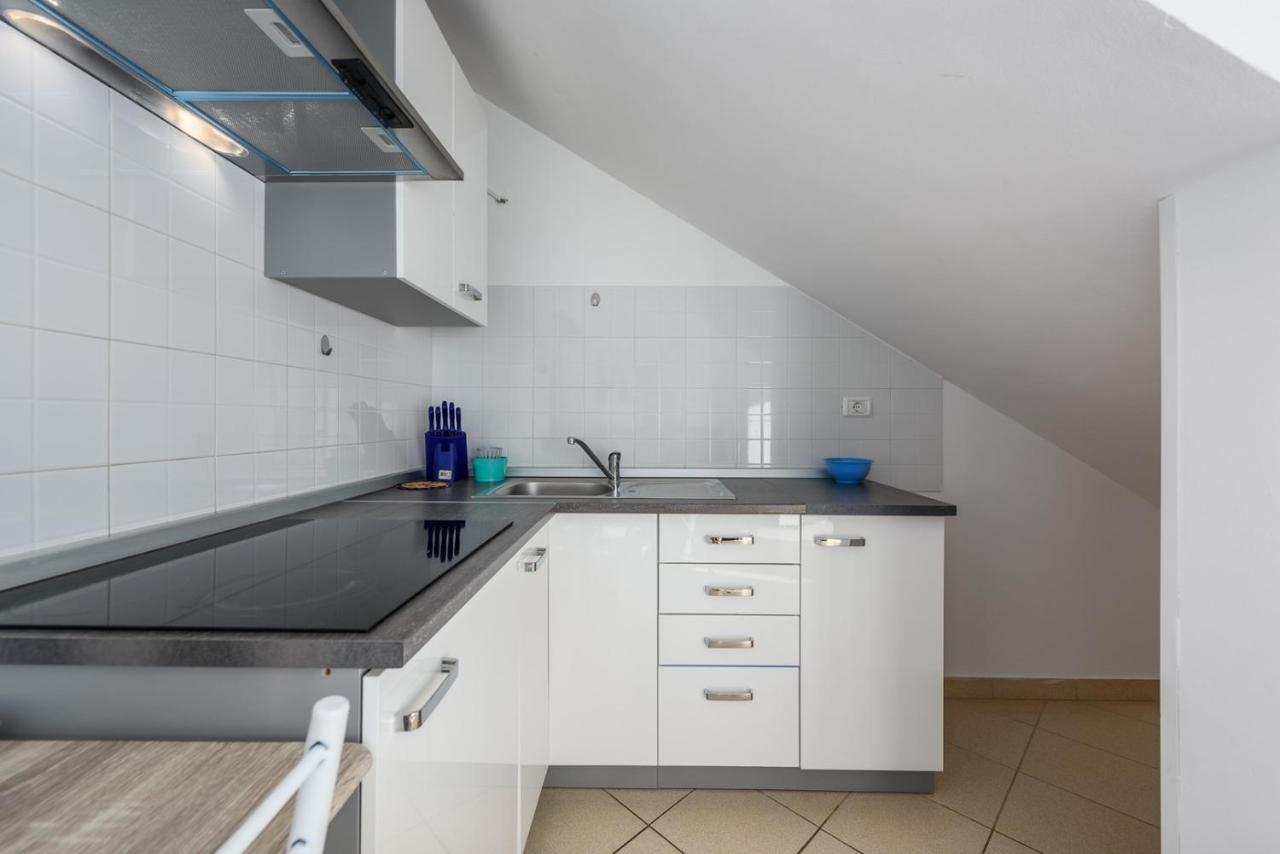 Lucrezia House With Apartments Lovrečica المظهر الخارجي الصورة